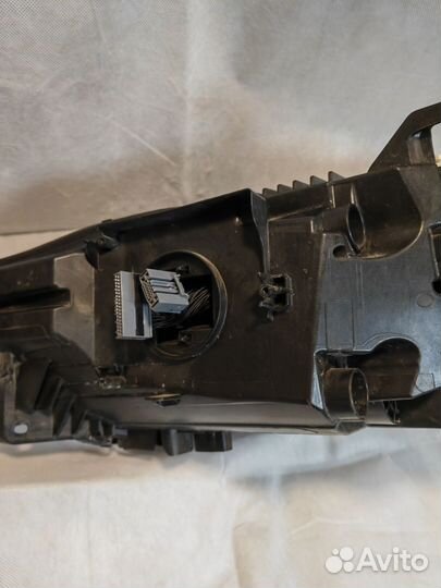 Фара правая volvo xc60 spa