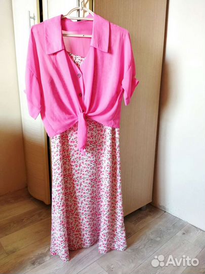 Нарядное женское платье