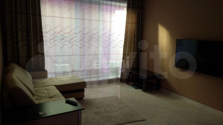 Коттедж 330 м² на участке 7 сот.