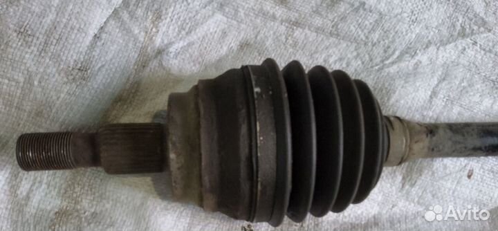 Привод передний левый Mercedes W164