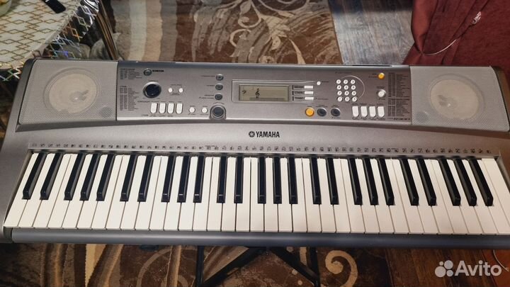Синтезатор yamaha