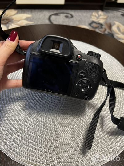 Зеркальный фотоаппарат Sony