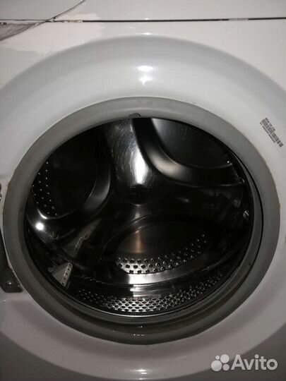Узкая стиральная машина Индезит на 4кг