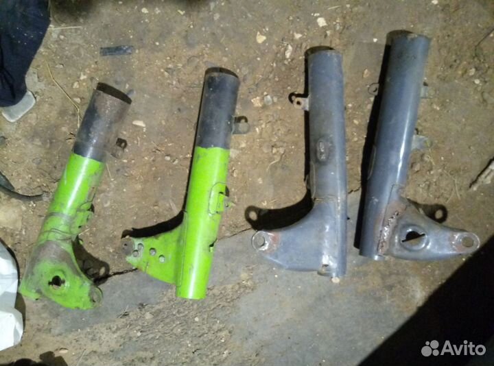 Старинные кожухи вилки урал крепление фары днепр
