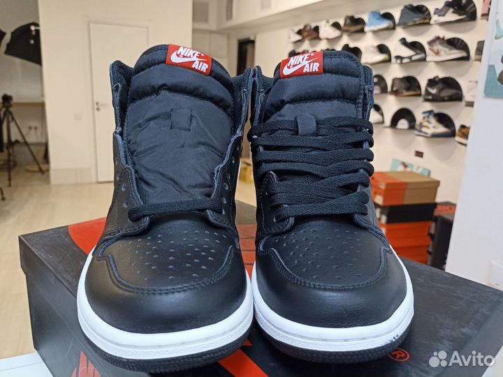 Кроссовки Nike Air Jordan 1 Retro High OG 8.5us
