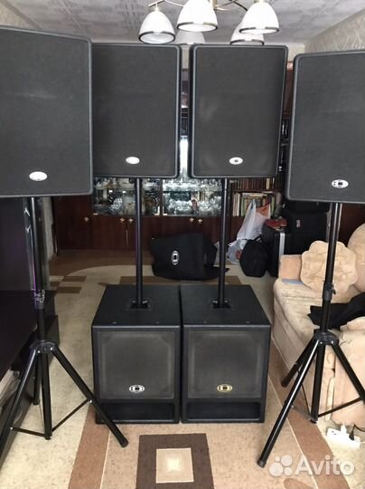 Комплек музыкальной аппаратуры