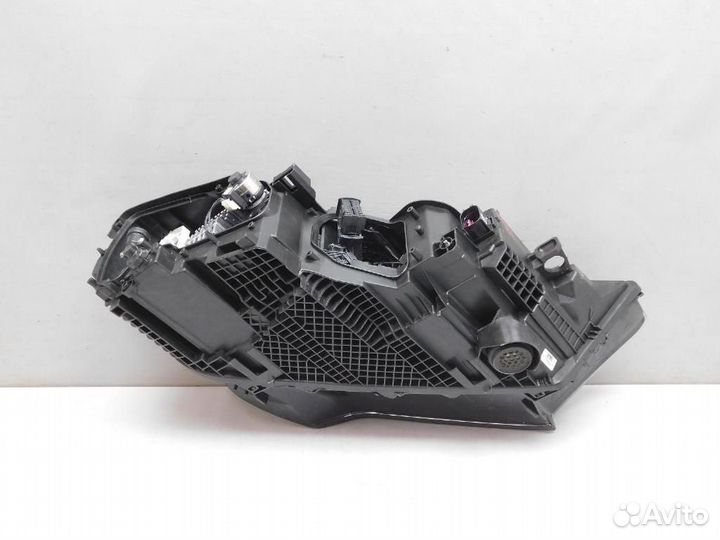 Фара левая Audi Q7/SQ7