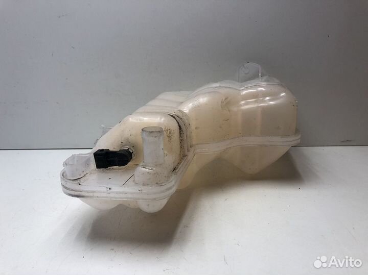 Бачок расширительный Land Rover Discovery V 2017+