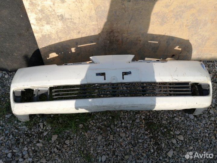 Бампер передний Nissan Primera P12