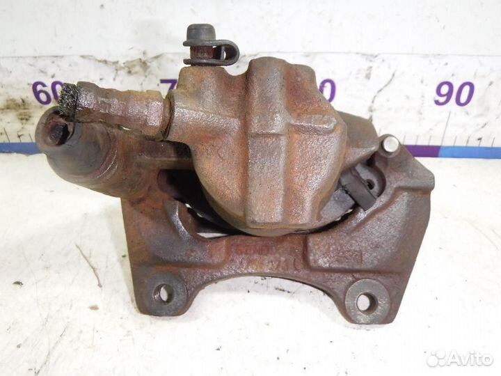 Суппорт передний левый Fiat Punto I