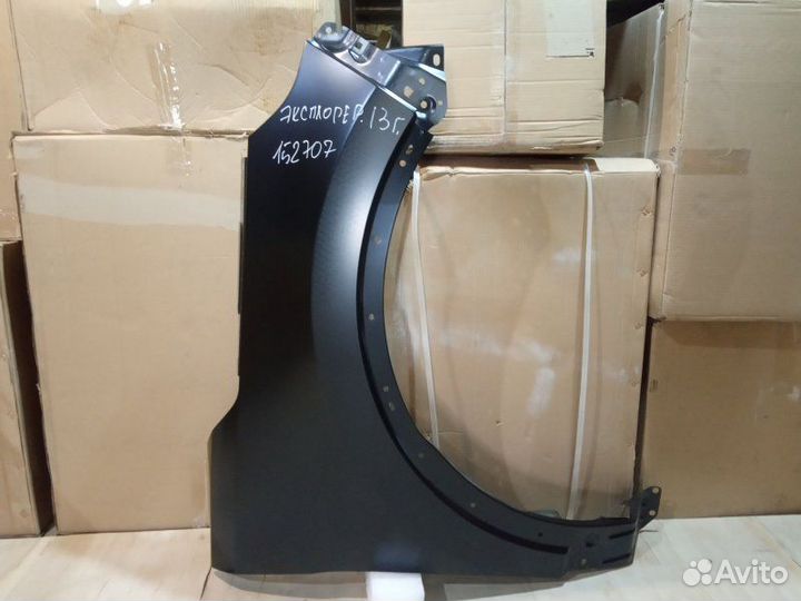 Крыло правое переднее правое Ford Explorer 5 U502