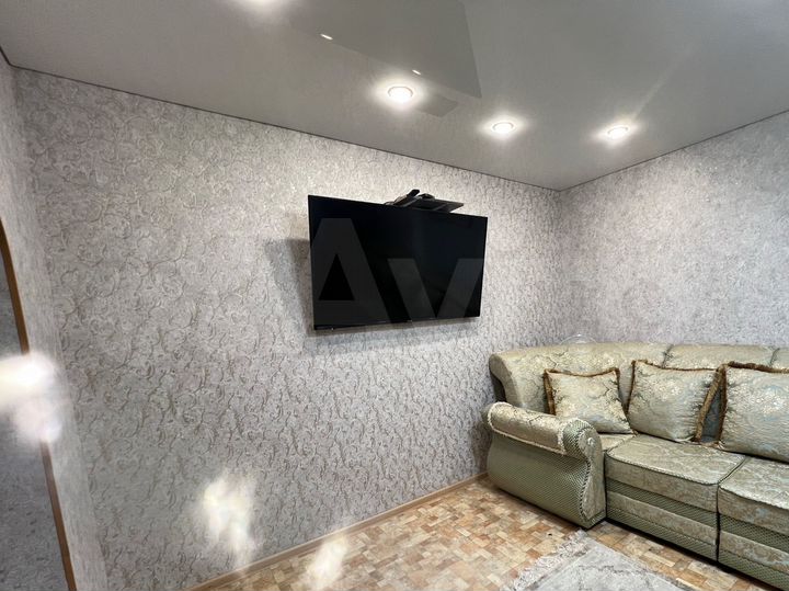 2-к. квартира, 48 м², 5/9 эт.