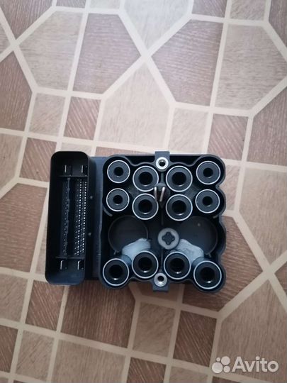 Запчасти на форд и suzuki swift mk 7