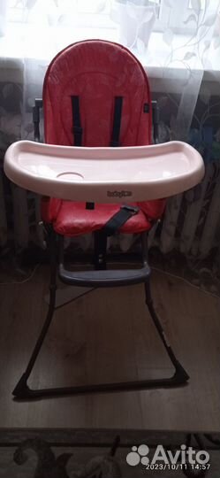 Стул для кормления 1500р