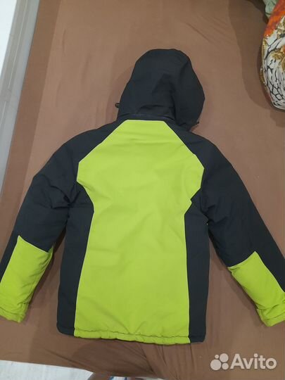 Зимняя куртка для мальчика 140