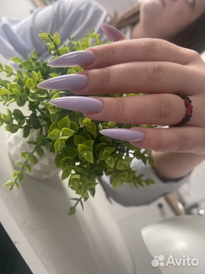 Ищу модель на маникюр педикюр наращивание ногтей