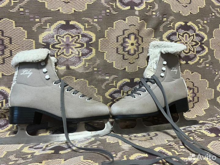 Коньки фигурные