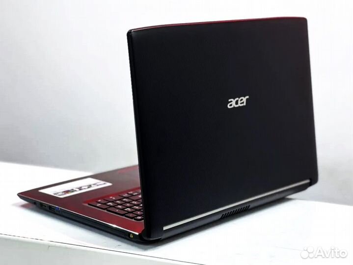 Ноутбук Acer 17.3 Core i5. SSD+HDD / Nvidia MX150