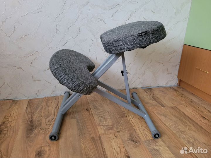 Стул ортопедический