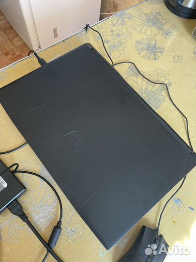 Игровой ноутбук MSI katana 17