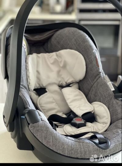 Автолюлька stokke