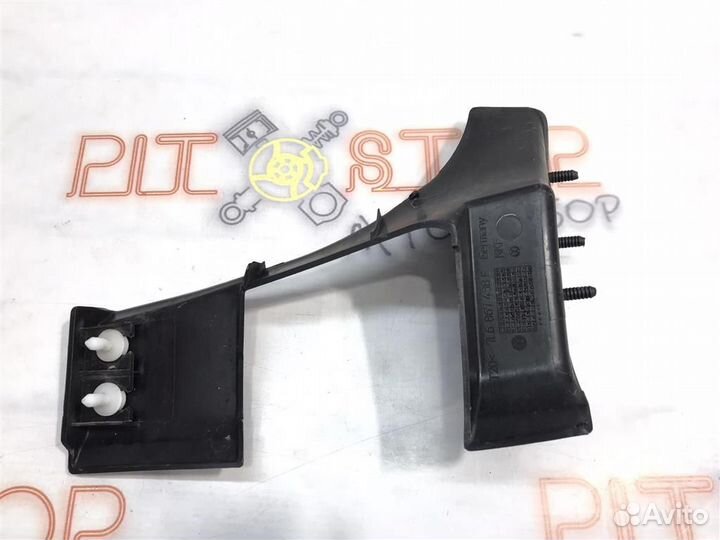 Накладка петли крышки багажника VW Touareg GP (7L