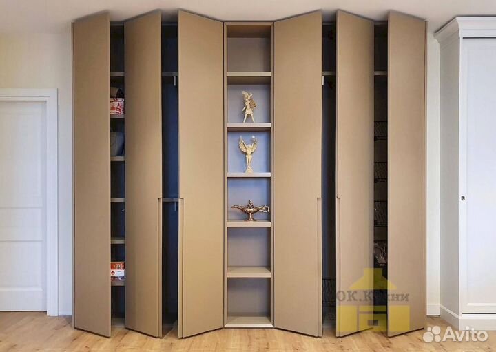 Встроенный шкаф