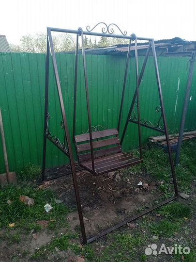 Садовые качели новые