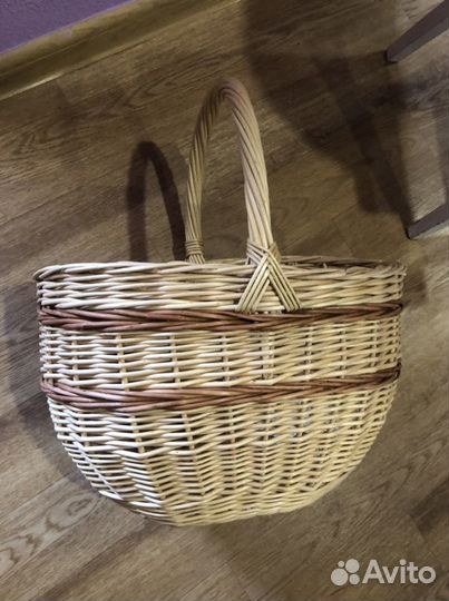 Корзина плетеная для походов в лес