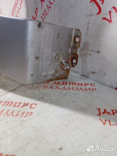 Крыло переднее правое Mitsubishi Lancer 9 седан