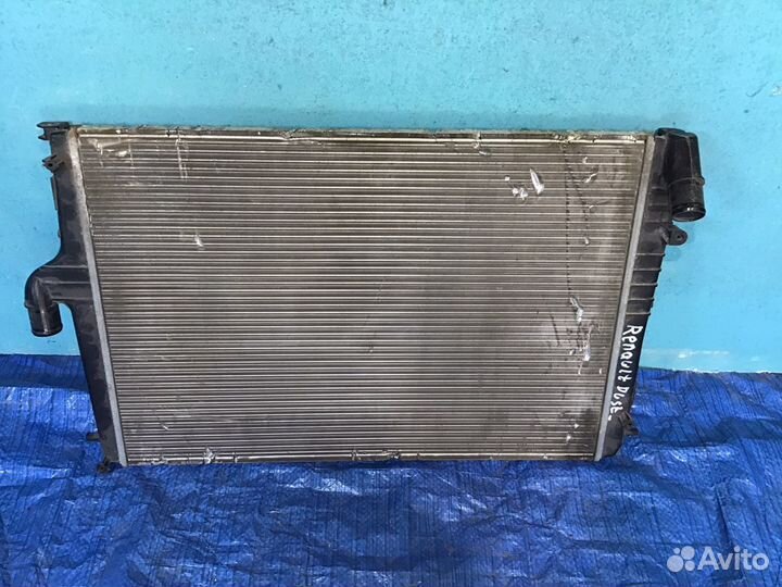 Renault Duster радиатор охлаждения двигателя