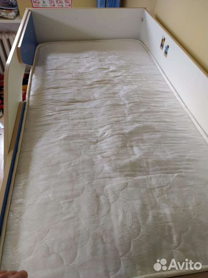 Детская кровать чердак