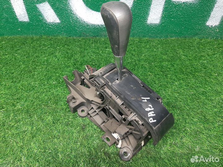 Селектор АКПП на Toyota RAV4