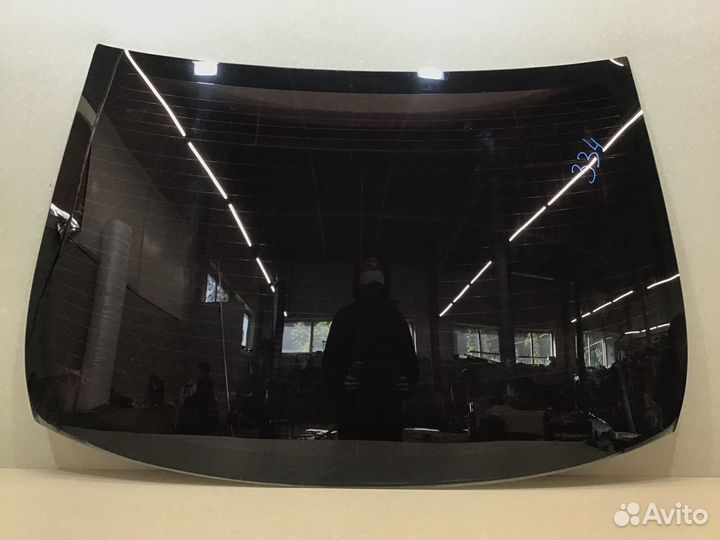 Стекло заднее Toyota Corolla E15 2006-2013