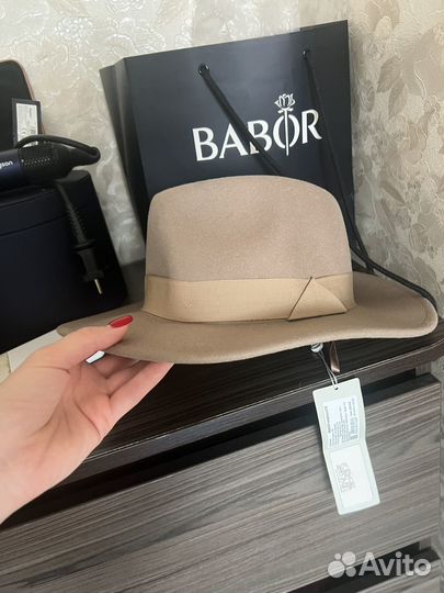 Шляпа женская