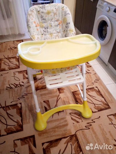 Стульчик для кормления