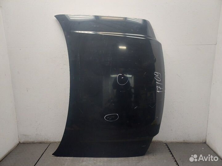 Капот Ford Expedition, 2006