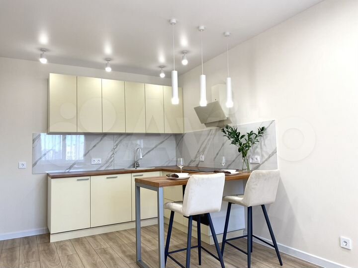 2-к. квартира, 43,7 м², 11/17 эт.