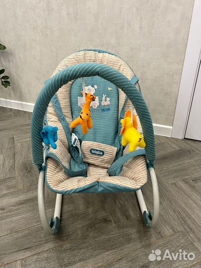 Шезлонг детский babyton