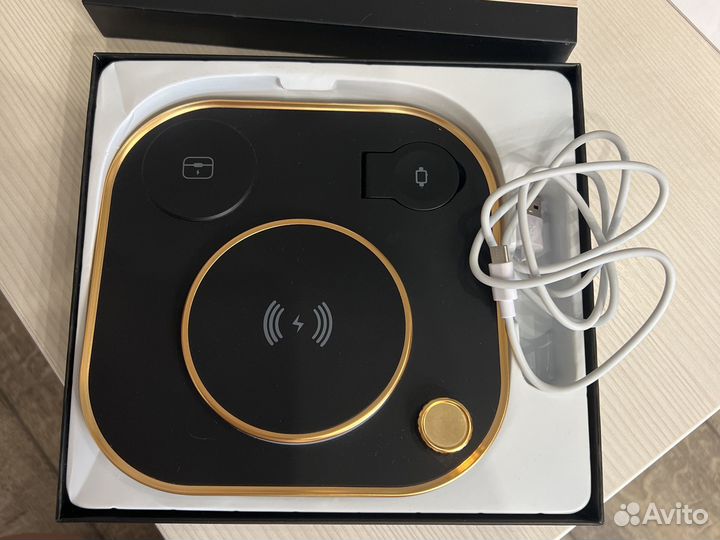 Подзарядка 3в1 для телефона часов наушников