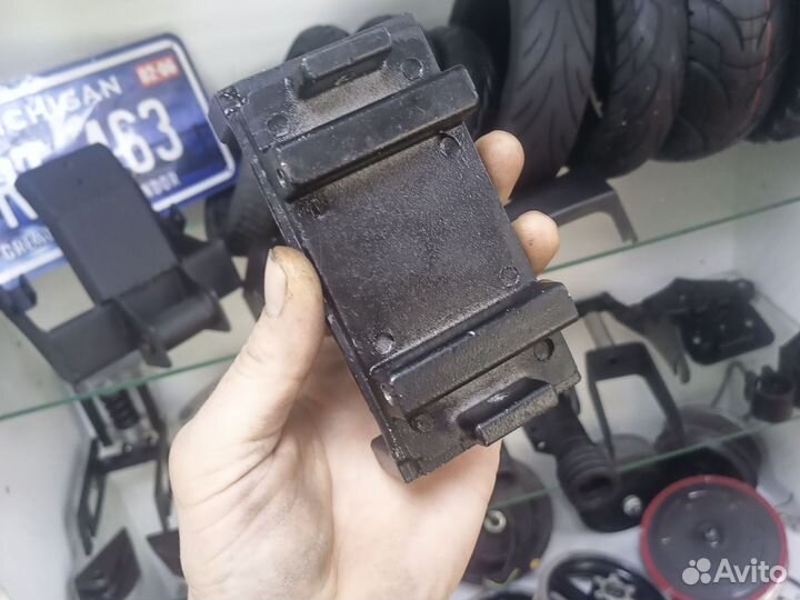 Задний маятник kugoo m4