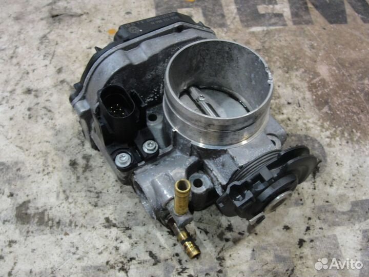 Дроссельная заслонка volkswagen golf 4, v-2.0