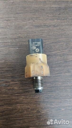 Датчик давления масла Bmw 528I F10 N20B20A 2013