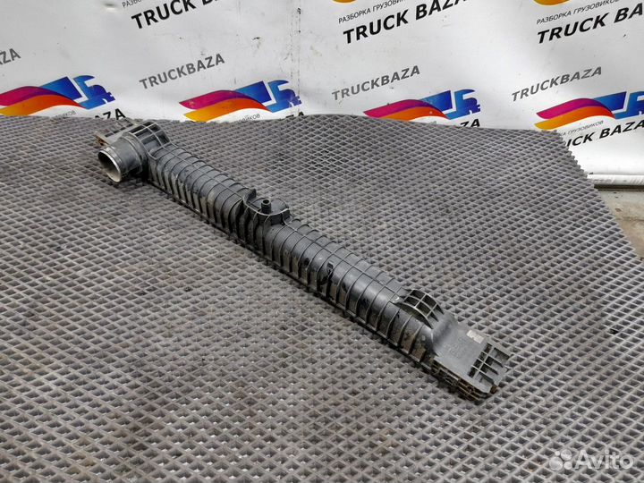 Бачок радиатора нижний Daf XF105