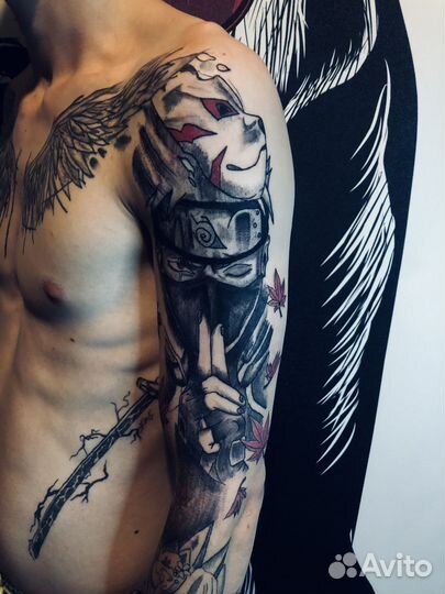 Мастер татуировки