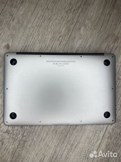 Apple MacBook Air 11 2011 4/128Gb