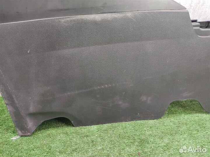 Консоль центральная с подлокотником Ssangyong Act