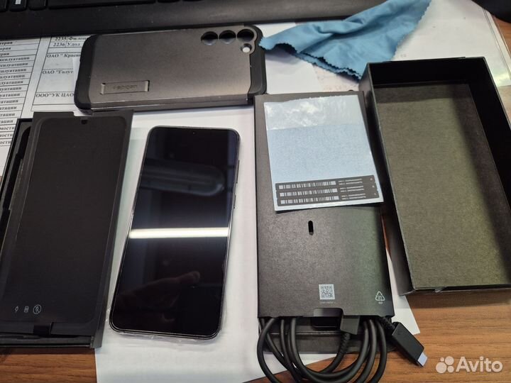 Samsung Galaxy S23+, 8/256 ГБ