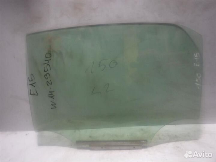 Стекло двери задней левой Toyota Corolla (E150) 2