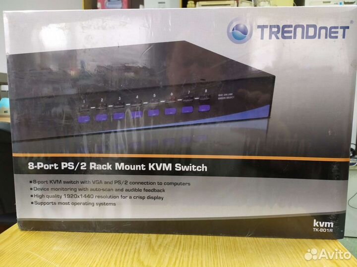 KVM переключатель на 8 портов